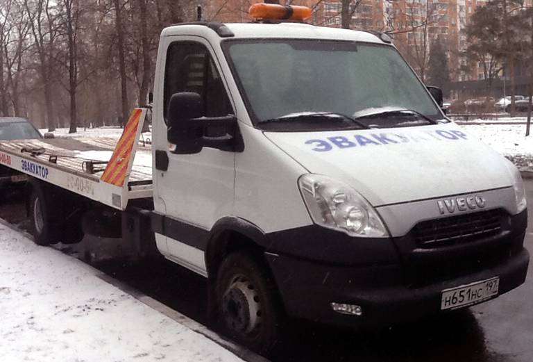Перевозка автотранспортом природного камня В ящиках из Кингисепп в Смоленск
